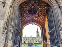 Load image into Gallery viewer, Harry Potter Filming Locations & Oxford University Walking Tour - Everyday at 12.30 pm for 90 minutes