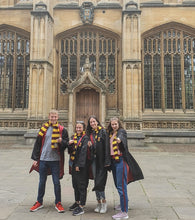 Load image into Gallery viewer, Harry Potter Filming Locations & Oxford University Walking Tour - Everyday at 12.30 pm for 90 minutes